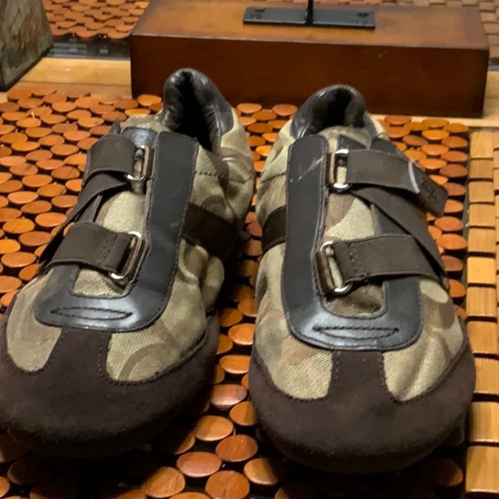 Coach Sneaker Clearance $$$